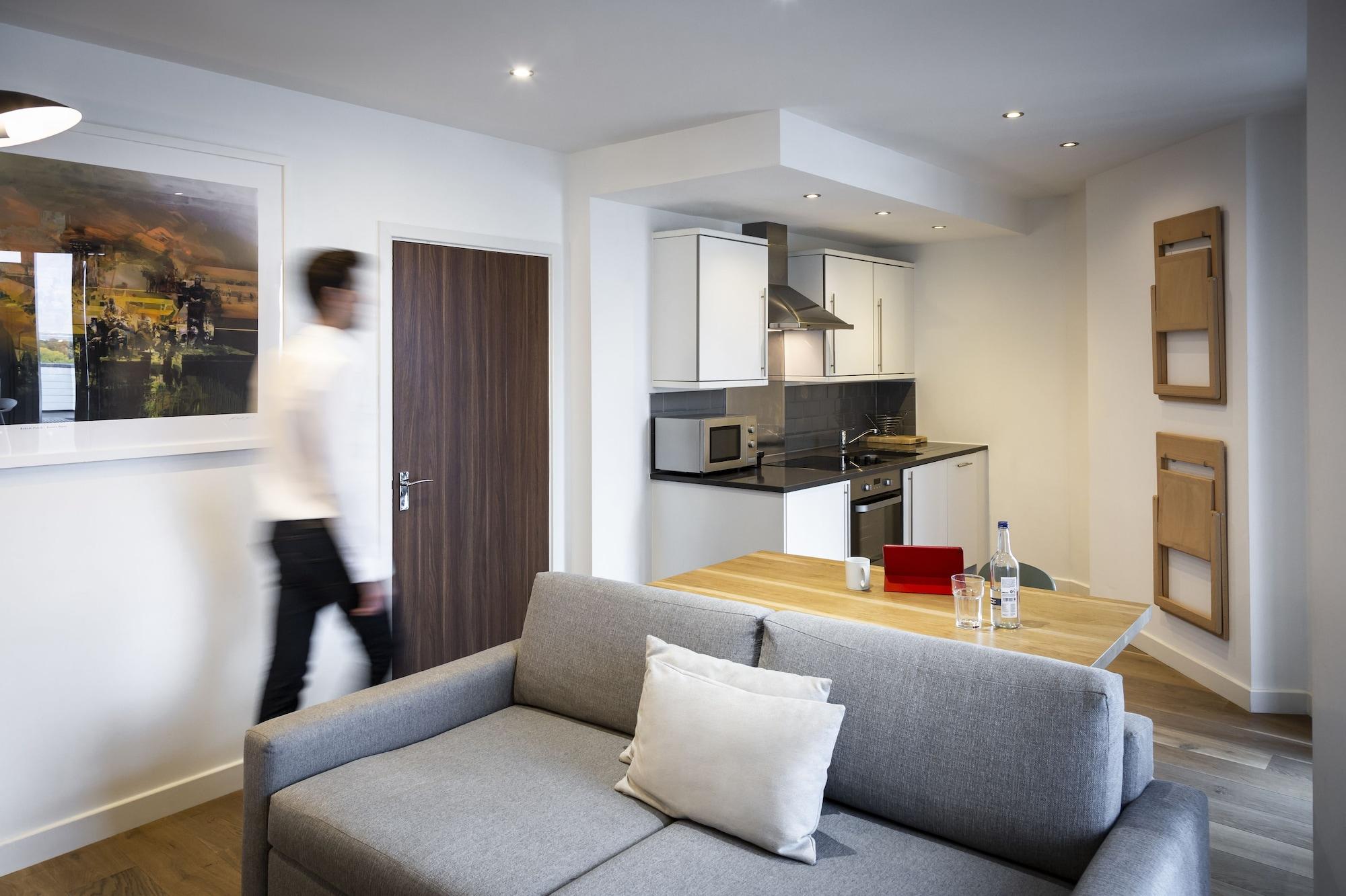 Aparthotel Adagio London Brentford Dış mekan fotoğraf