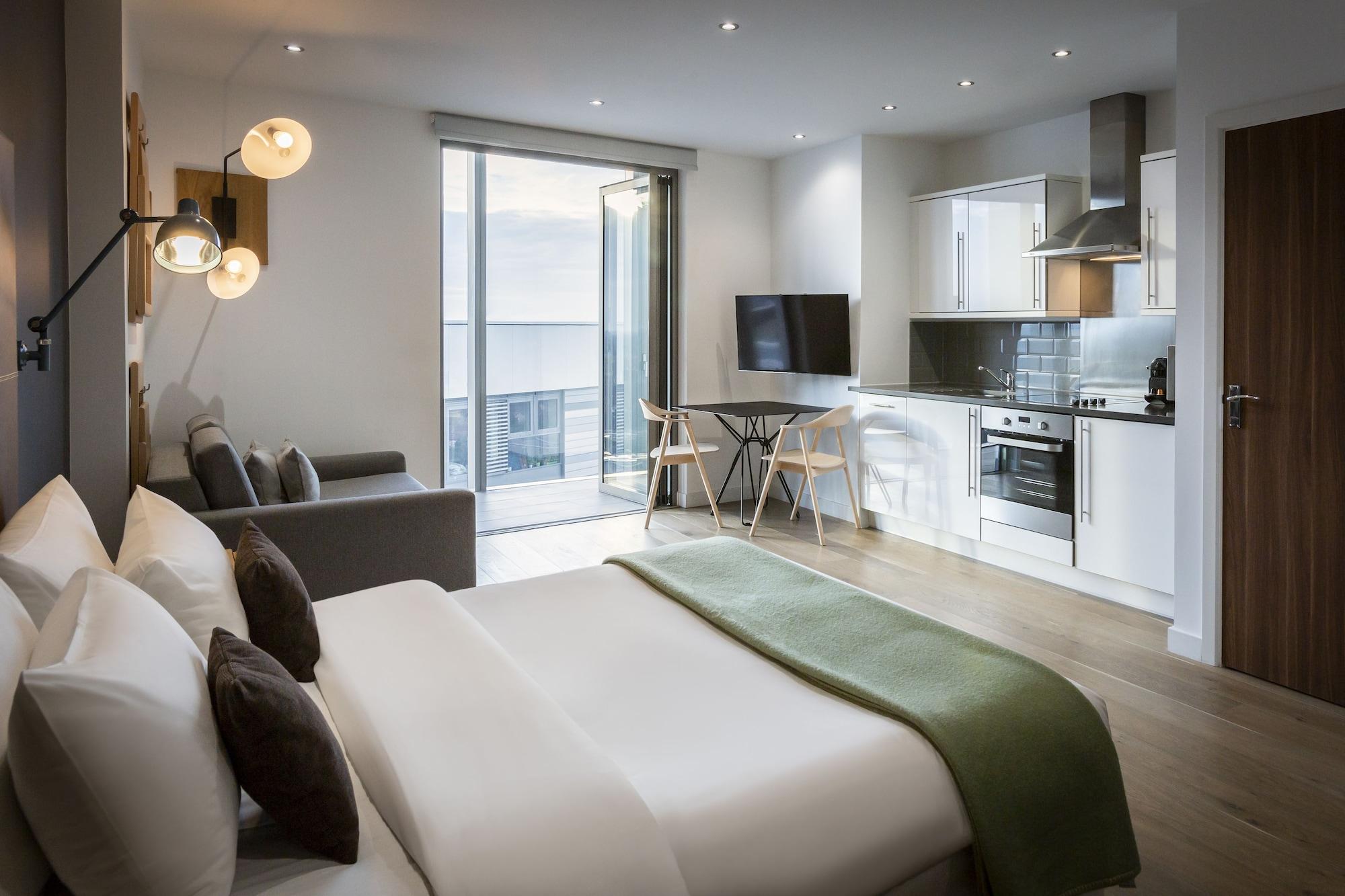 Aparthotel Adagio London Brentford Dış mekan fotoğraf