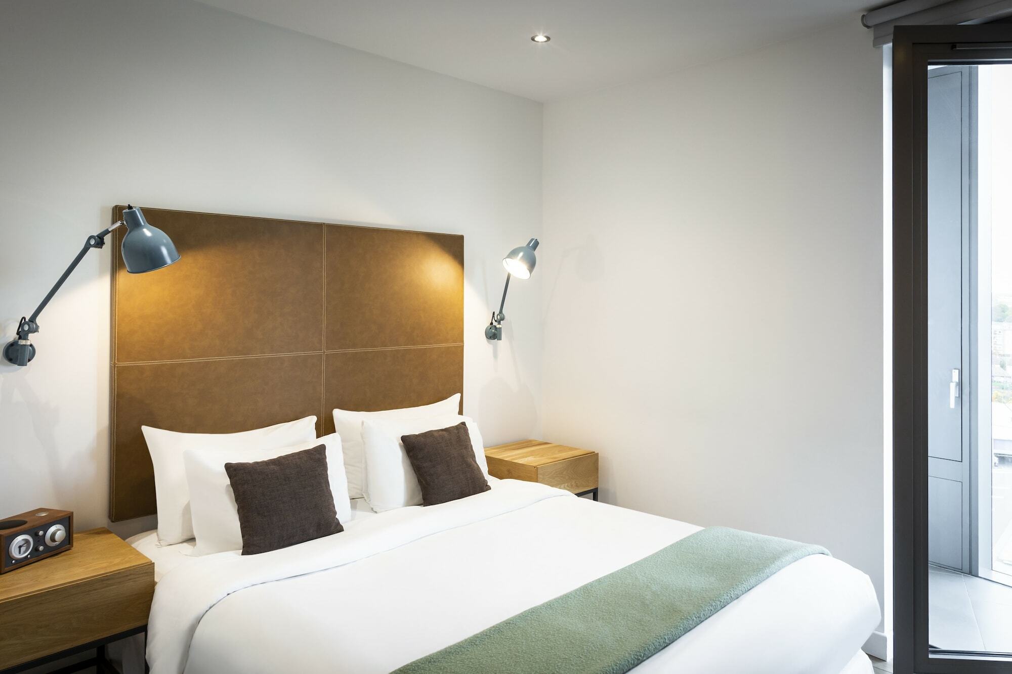 Aparthotel Adagio London Brentford Dış mekan fotoğraf