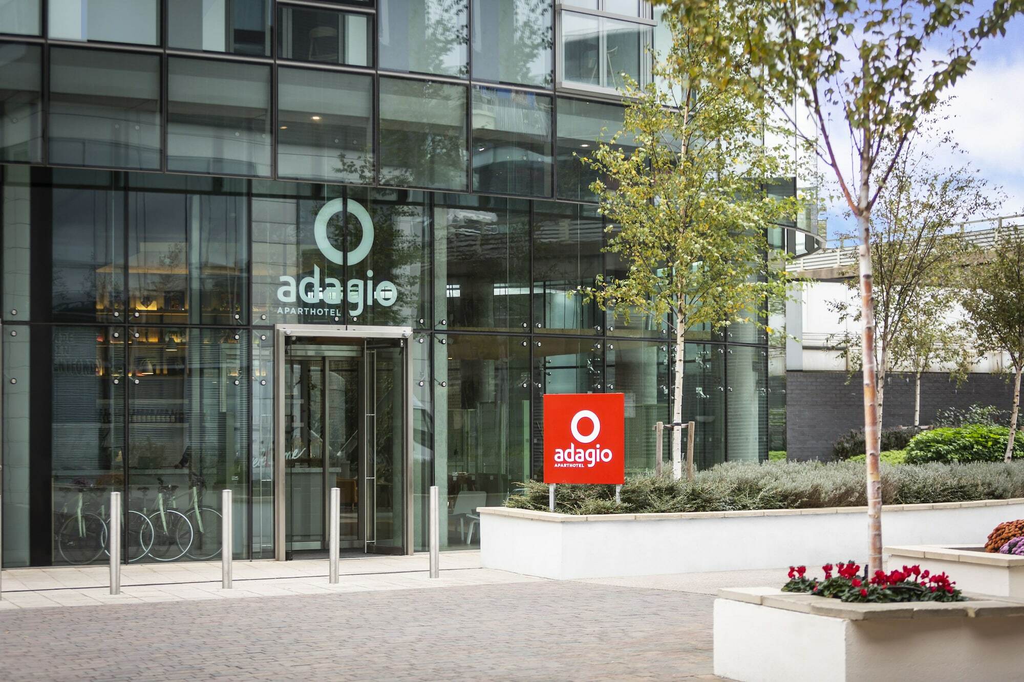Aparthotel Adagio London Brentford Dış mekan fotoğraf